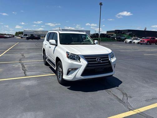 Starfire Pearl 2017 Lexus GX 460 Premium