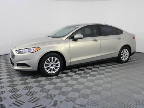 2016 Ford Fusion S