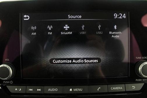 2023 Nissan Pathfinder SV