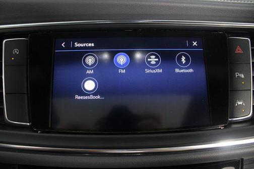 2023 Buick Enclave Essence FWD