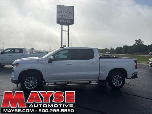 Summit White 2022 Chevrolet Silverado 1500 LT