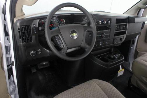 2025 Chevrolet Express 2500 RWD 2500 Regular Wheelbase WT