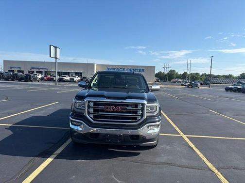 Onyx Black 2018 GMC Sierra 1500 SLT