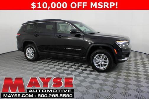 Diamond Black Crystal Pearlcoat 2026 Jeep Grand Cherokee L Laredo
