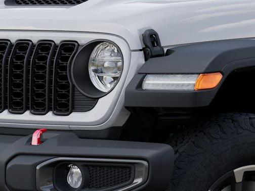 Bright White Clearcoat 2026 Jeep Wrangler Rubicon