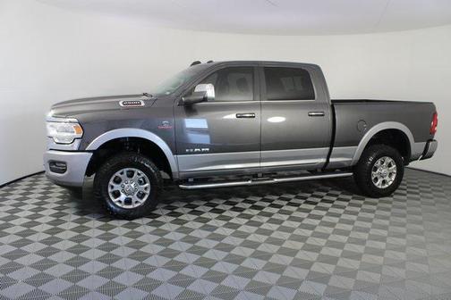 2020 RAM 2500 Laramie Crew Cab 4X4 6'4' Box
