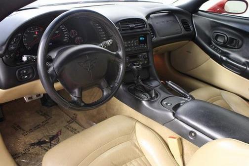 2004 Chevrolet Corvette Base