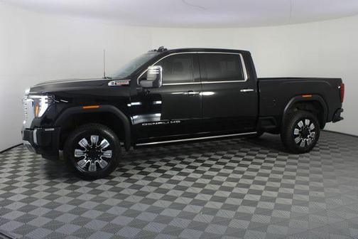 2025 GMC Sierra 3500 Denali