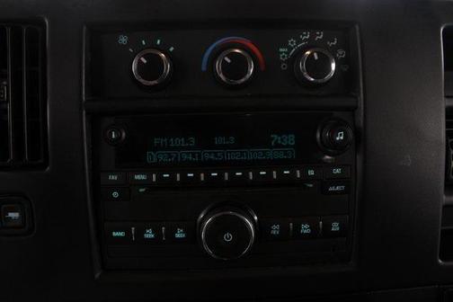 2017 Chevrolet Express 3500 LT