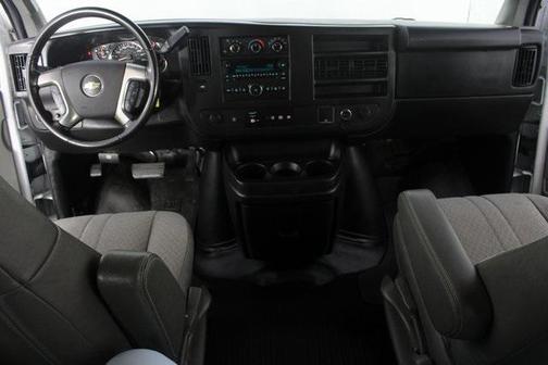 2016 Chevrolet Express 3500 LT