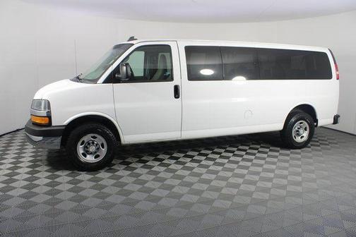 2016 Chevrolet Express 3500 LT