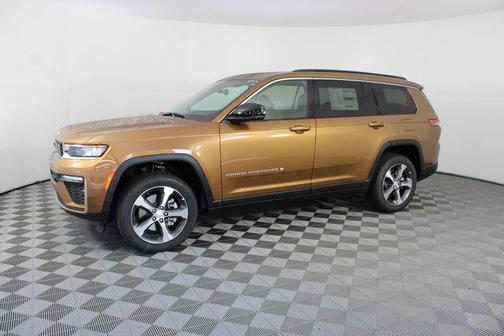 Copper Shino Metallic Clearcoat 2026 Jeep Grand Cherokee L Limited