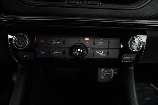 Red Hot Pearlcoat 2026 Jeep Compass Latitude