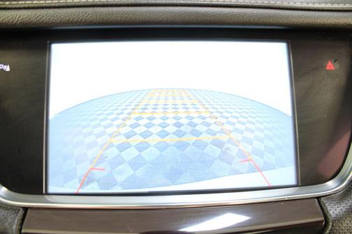 Silver Coast Metallic 2017 Cadillac XT5 Luxury