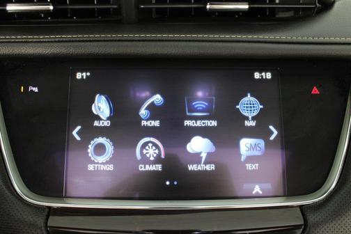 Silver Coast Metallic 2017 Cadillac XT5 Luxury