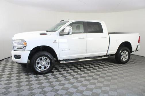 2024 RAM 2500 Laramie Crew Cab 4x4 6'4' Box