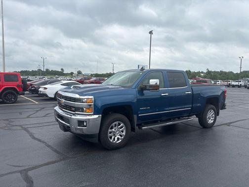 Deep Ocean Blue 2017 Chevrolet Silverado 3500 LTZ
