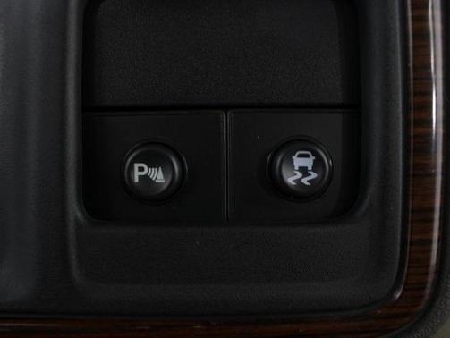 2004 Cadillac Escalade