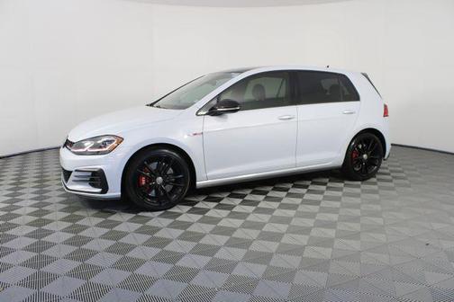 2021 Volkswagen Golf GTI 2.0T SE DSG