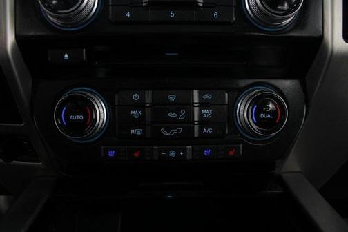 2017 Ford F-150 Platinum