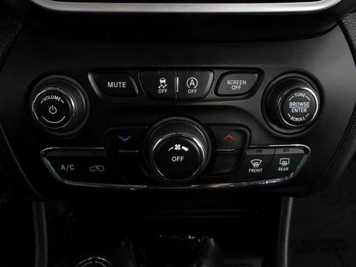 2021 Jeep Cherokee Latitude Plus