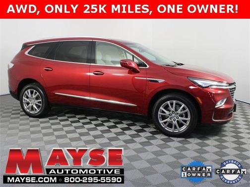 2023 Buick Enclave Essence