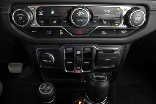 Black Clearcoat 2025 Jeep Wrangler 4xe Sahara