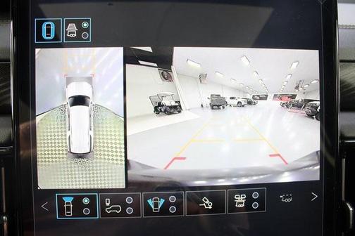 2026 GMC Yukon XL 4WD AT4