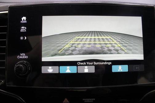 2021 Honda Pilot Touring 8-Passenger