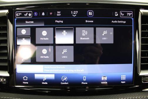 Diamond Black 2027 Chrysler Pacifica L