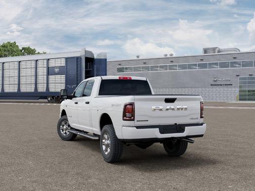 Bright White Clearcoat 2027 RAM 2500 Big Horn