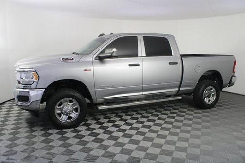 2019 RAM 2500 Tradesman Crew Cab 4x4 6'4' Box