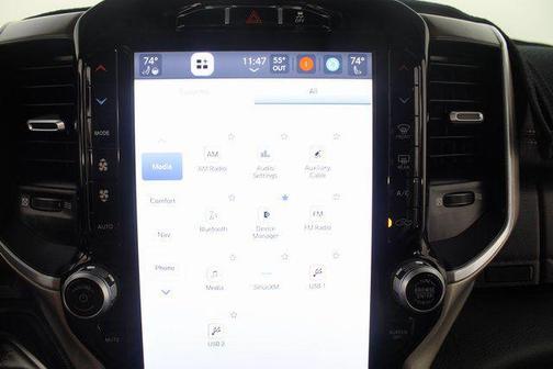 2024 RAM 2500 Laramie Crew Cab 4x4 6'4' Box