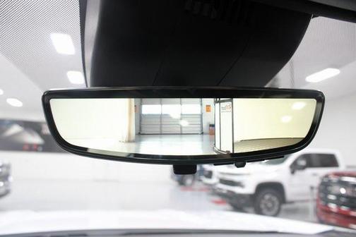 2026 GMC Yukon XL 4WD AT4