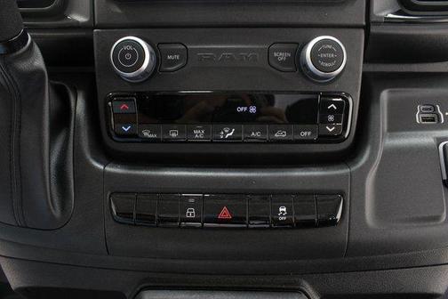 2025 RAM ProMaster 2500 Tradesman