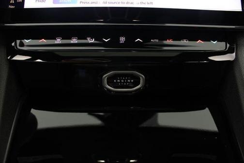 Bright White Clearcoat 2026 Jeep Grand Cherokee Altitude