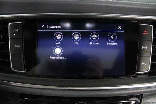 2023 Buick Enclave Essence AWD