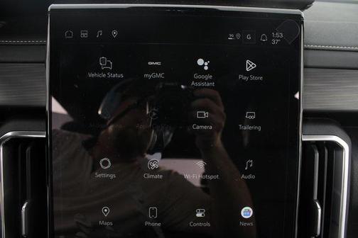 2026 GMC Acadia Elevation FWD