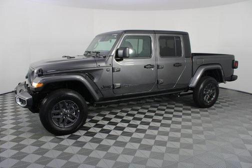 2026 Jeep Gladiator Sport S