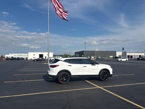 Summit White 2024 Chevrolet Blazer 2LT