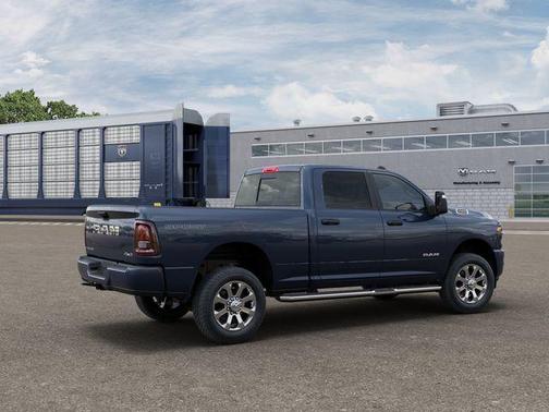 2026 RAM 2500 Big Horn Crew Cab 4x4 6'4' Box