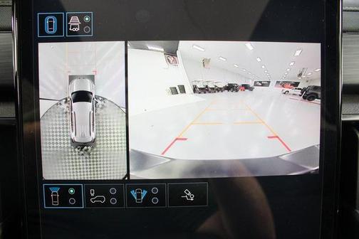 2026 GMC Acadia AT4 AWD