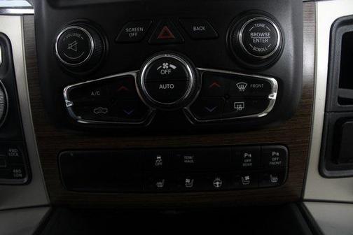 2016 RAM 1500 Laramie