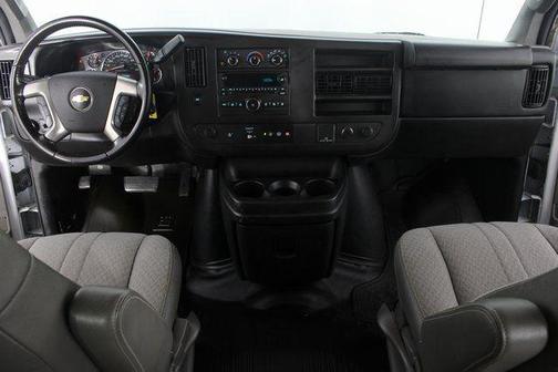 2016 Chevrolet Express 3500 LT