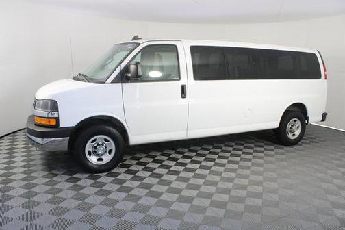 2016 Chevrolet Express 3500 LT