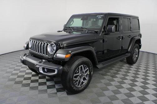2025 Jeep Wrangler 4-Door Sahara 4x4
