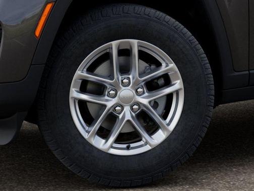 2026 Jeep Grand Cherokee Altitude