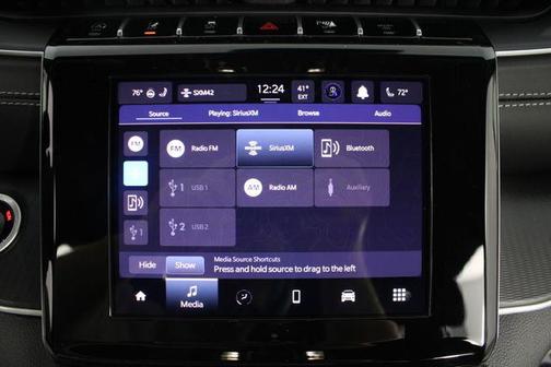 2026 Jeep Grand Cherokee Altitude