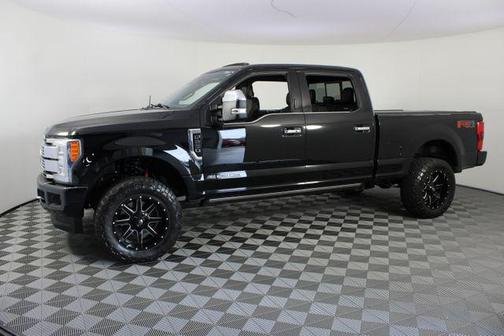 Shadow Black 2017 Ford F-250 Platinum