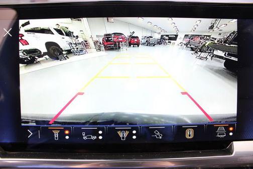 Polar White Tricoat 2026 Chevrolet Silverado 1500 High Country